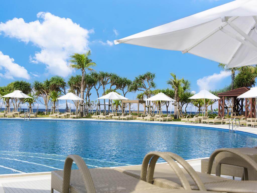 Sheraton Okinawa Sunmarina Resort 5*